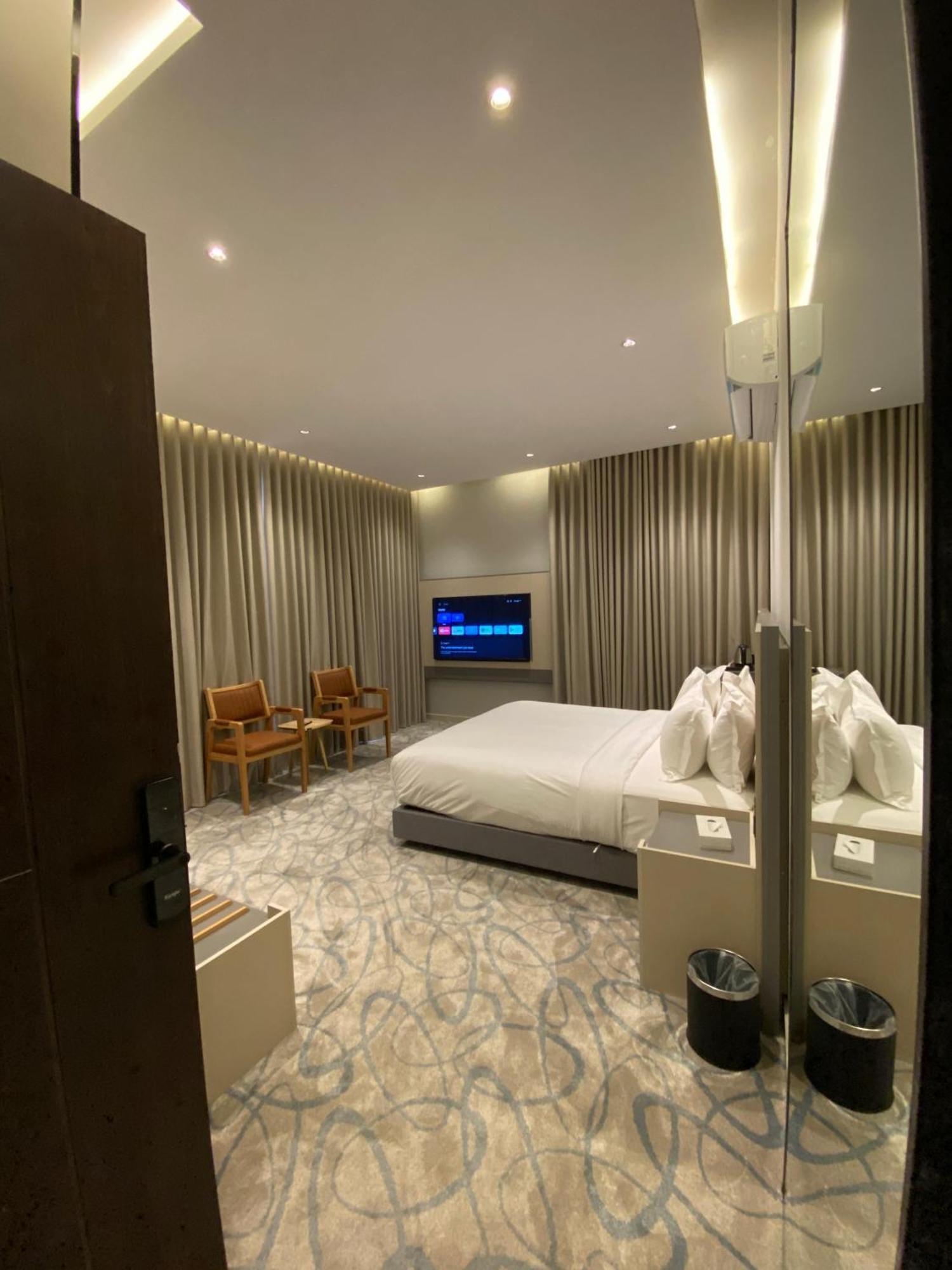 اجنحة غرس الفاخرةd18 * Medina